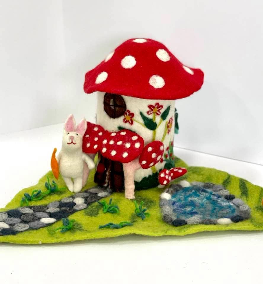 Magic Mushroom Felt Fairy playhouse | Play-mat for Finger Puppets