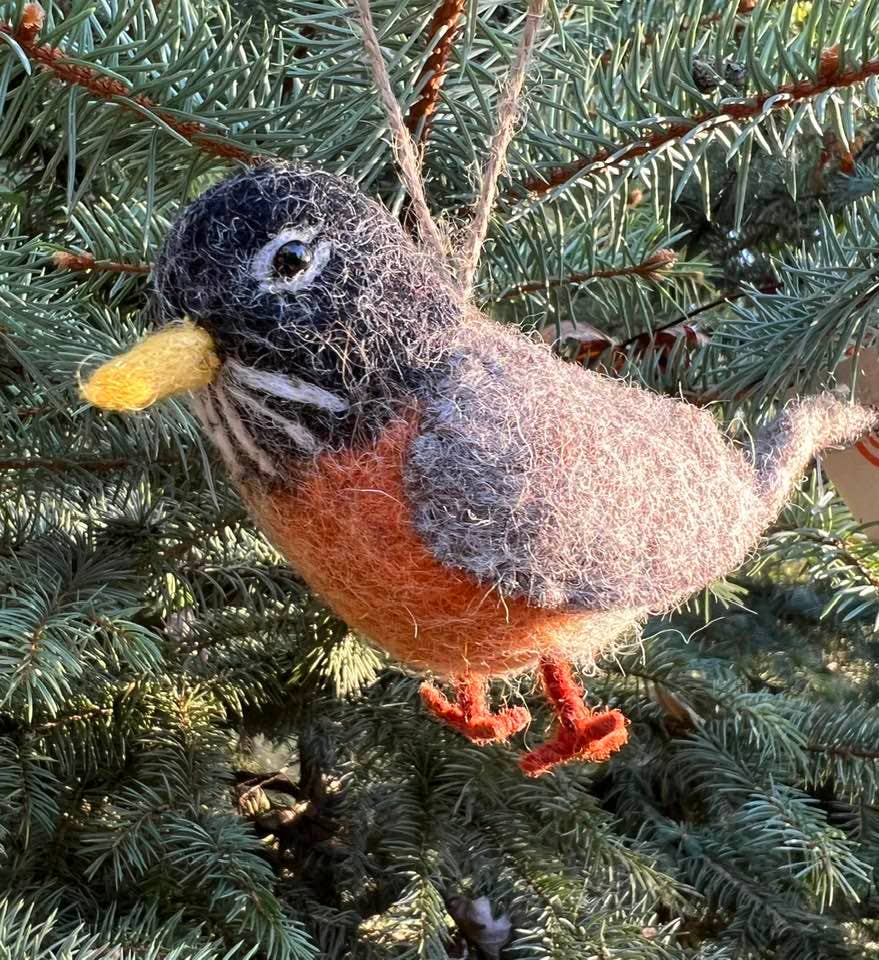 Red Robin Felt Bird Ornaments